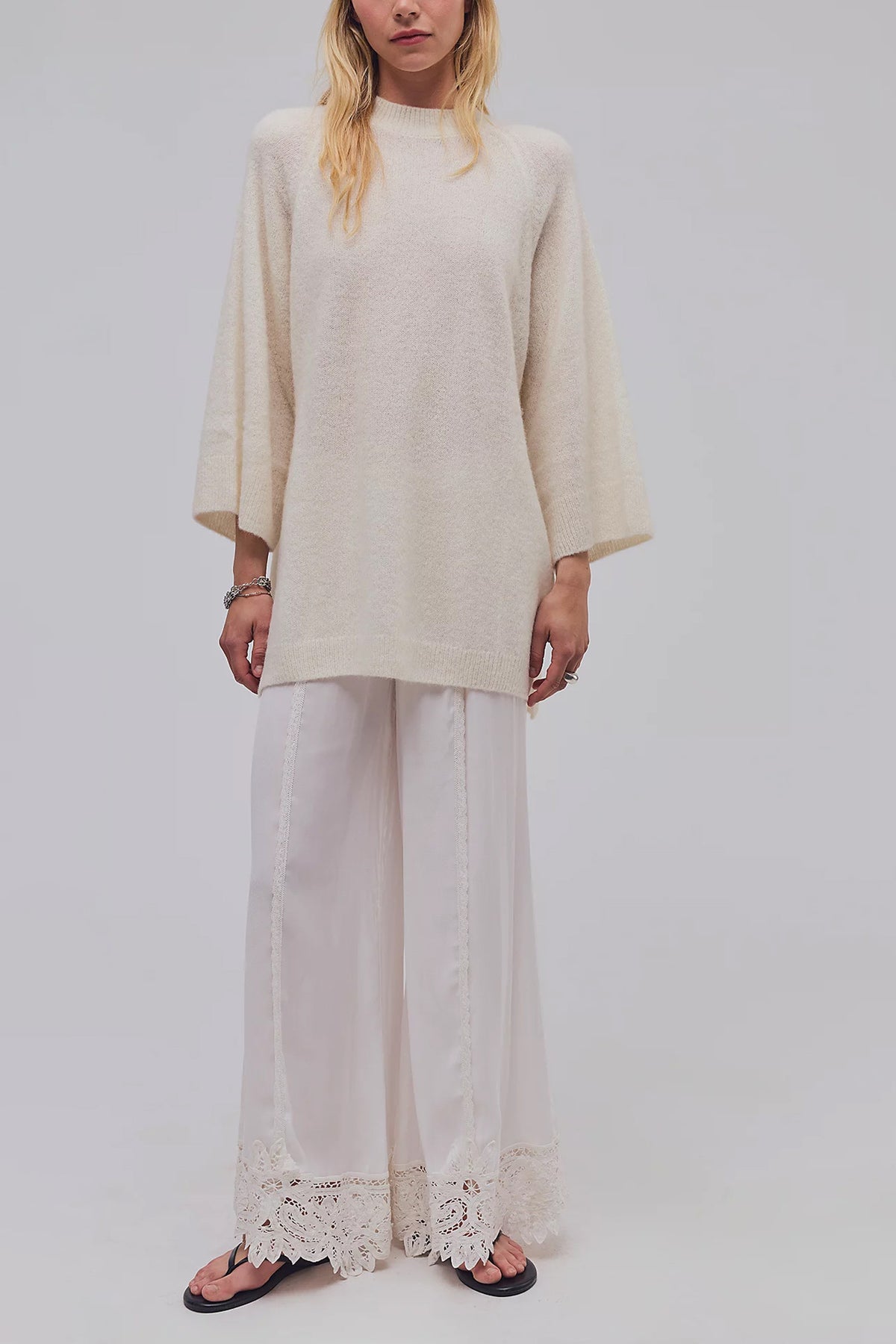 Womens Solid-color Crew-neck Knitted Pullover Sweater