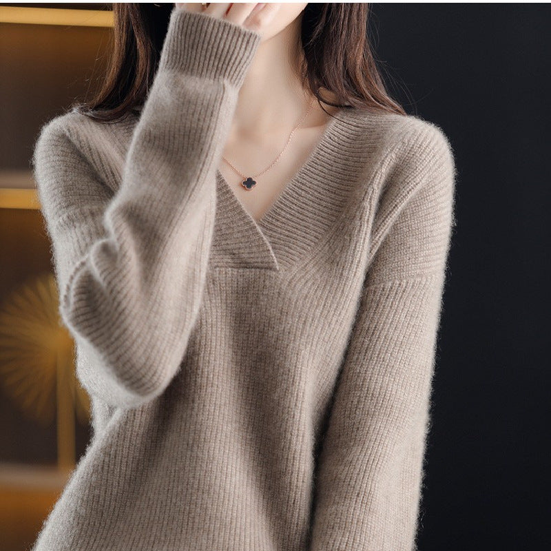 Women's Loose Solid Color and V-neck Pullover Thick Sweater