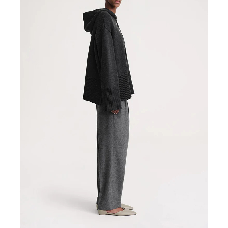 Hooded Knit Sweater for Women Loose-fitting Laid-back Style