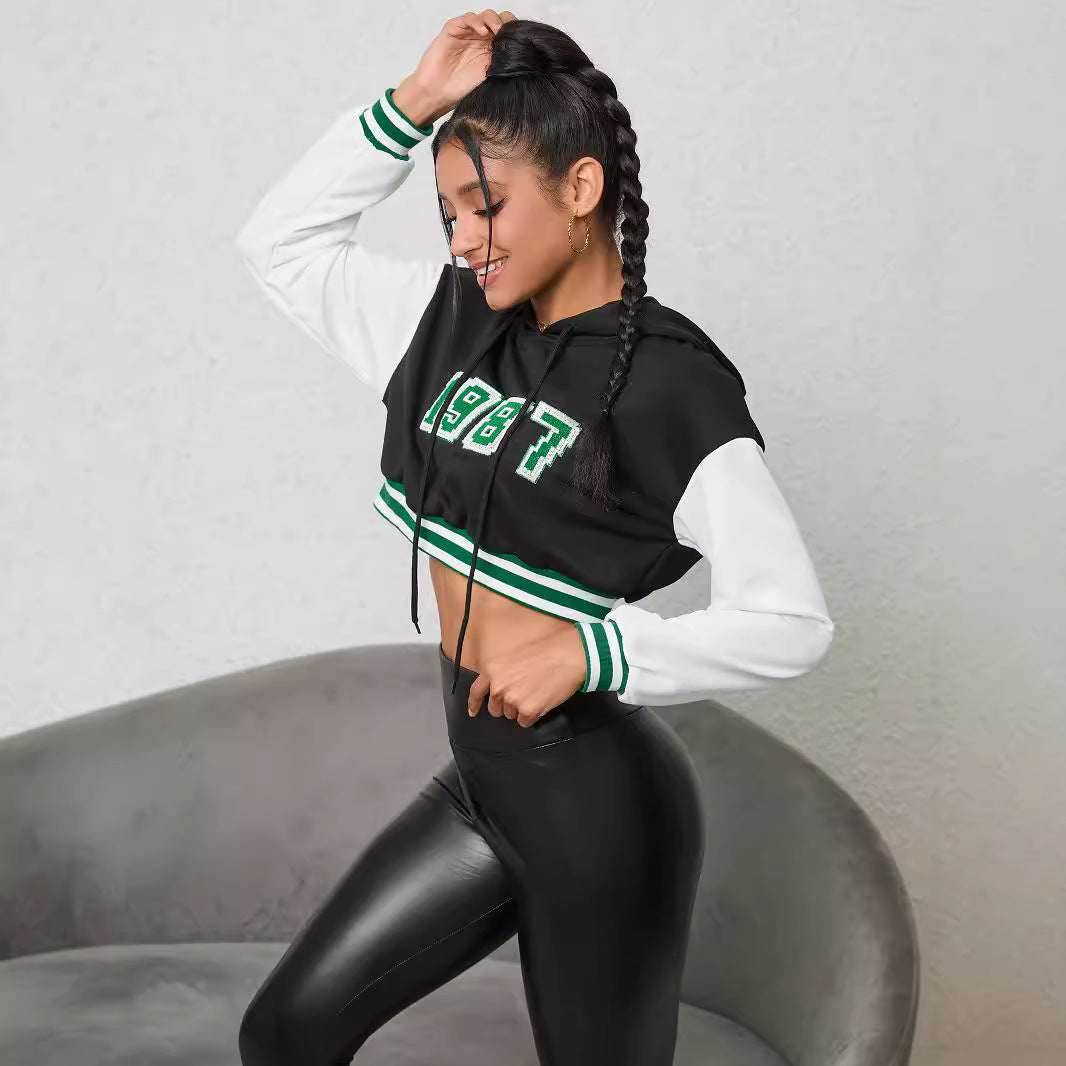 Women's Short Raglan Sleeve Letter Pullover Sweater