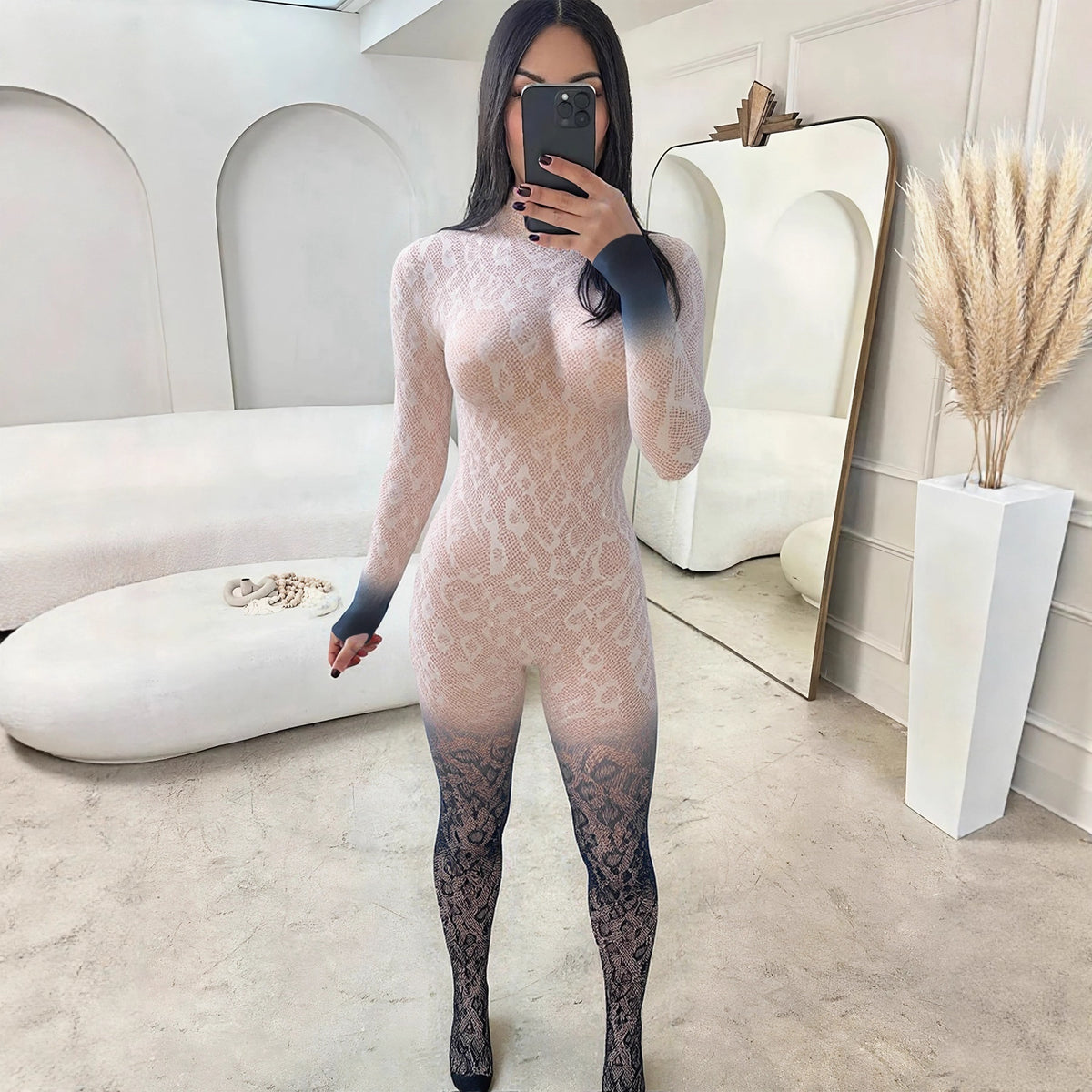 Chic Color-Block Backless Long-Sleeve Jumpsuit