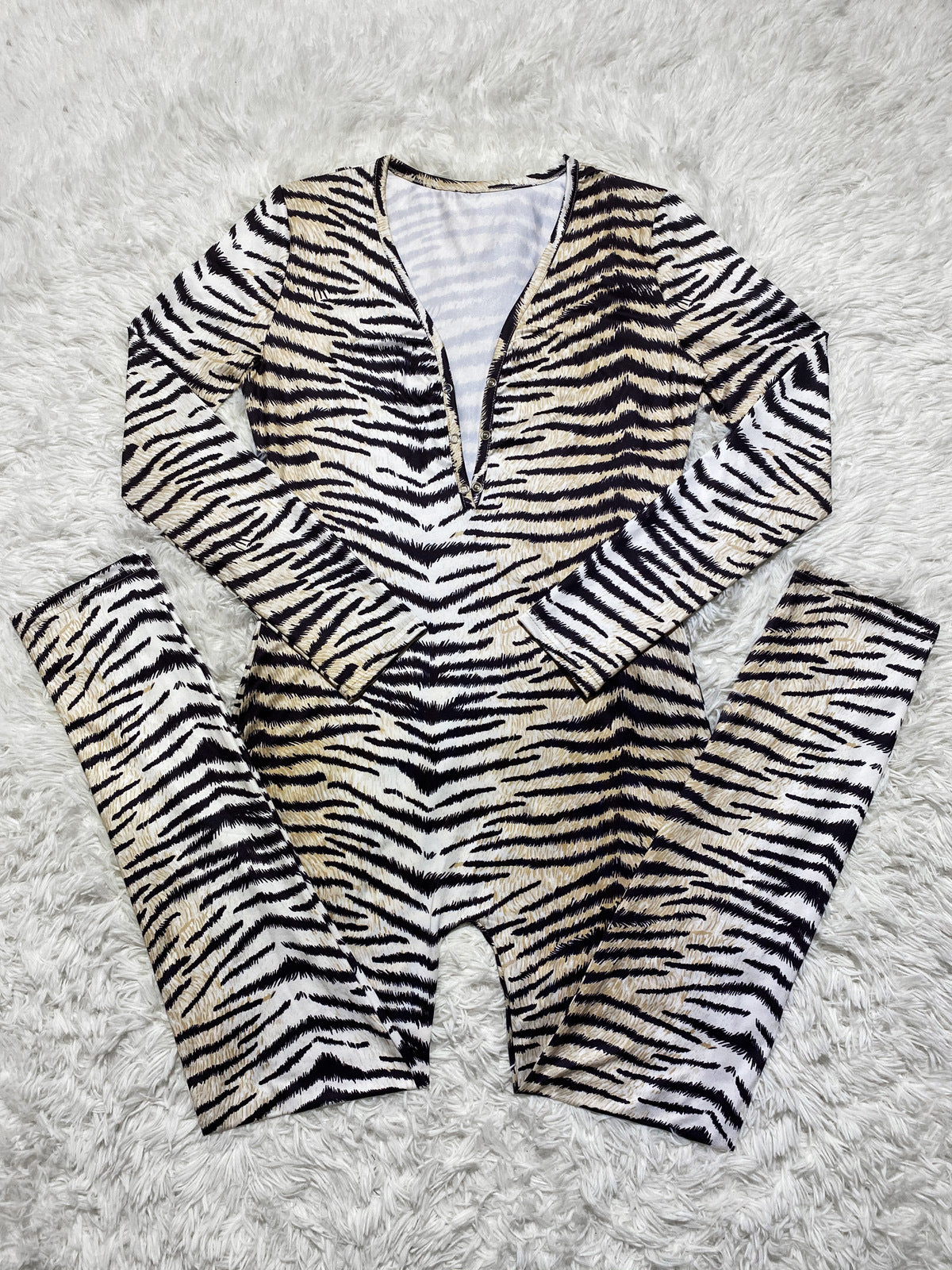 Chic Leopard Print Long Sleeve Home Jumpsuit