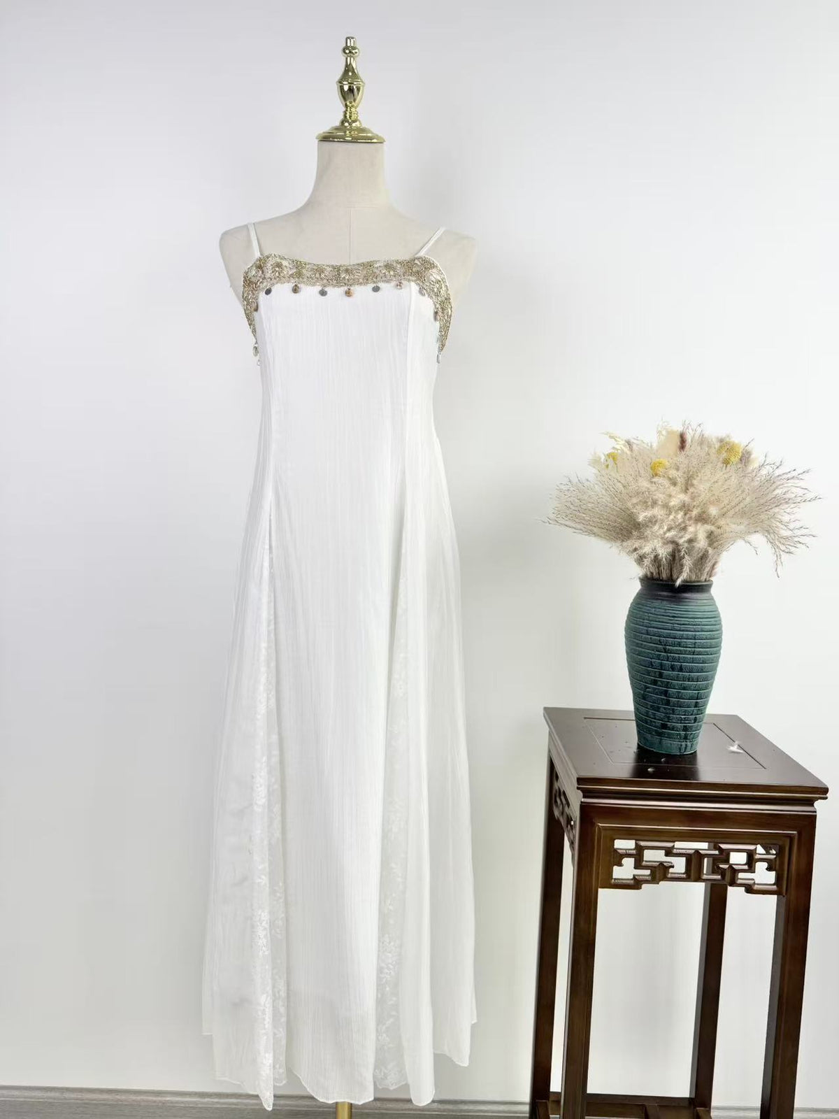 Women's Fashion Loose Lace-panelled Strap Dress
