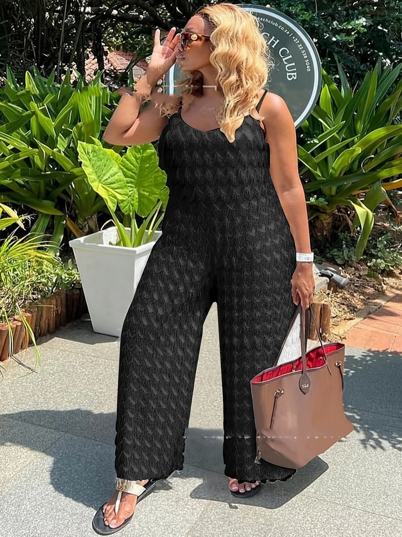 Plus-Size Elegant Loose-Fit Strap Jumpsuit