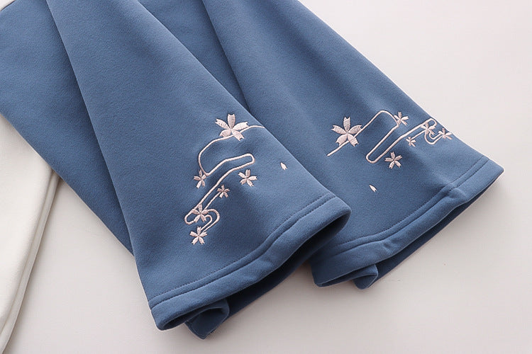 Alphabet Color Matching Sleeves And Velvet Padded Hooded Sweater Women