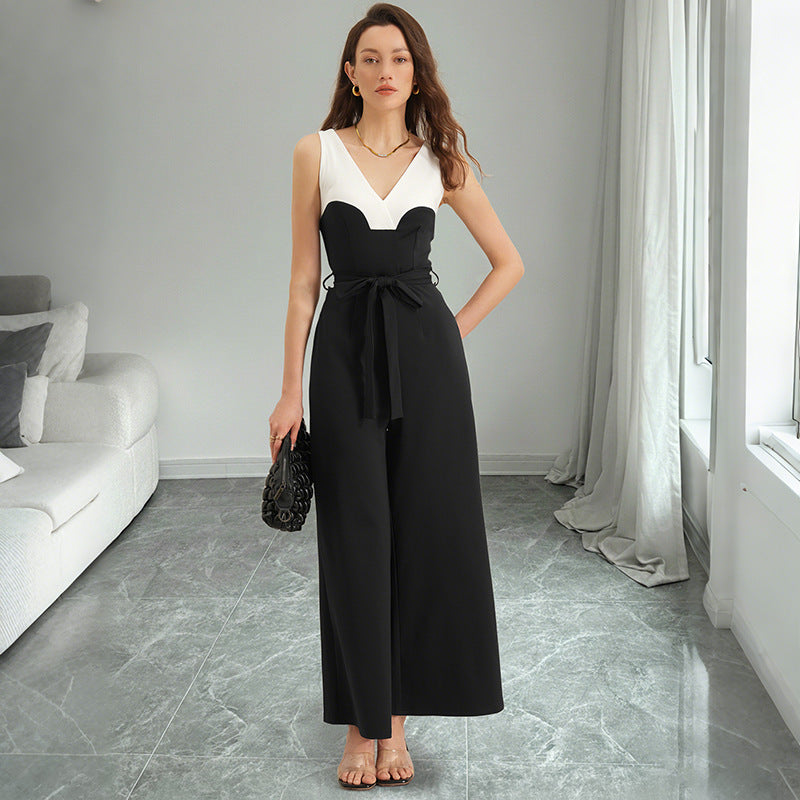 Chic Black & White Contrast Waist-Cinching Wide-Leg Jumpsuit