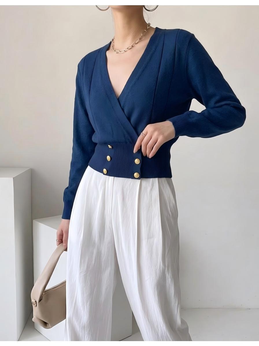 V-neck Double-breasted Knitted Cropped Sweater