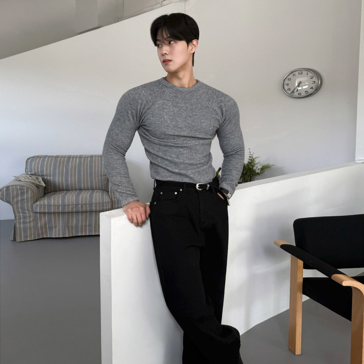 Men's Slim-Fit Crew Neck Long Sleeve Thermal Base Layer T-Shirt