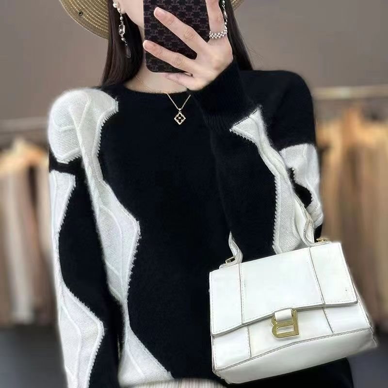 New Korean-style Color-block Knit Sweater for Fall and Winter