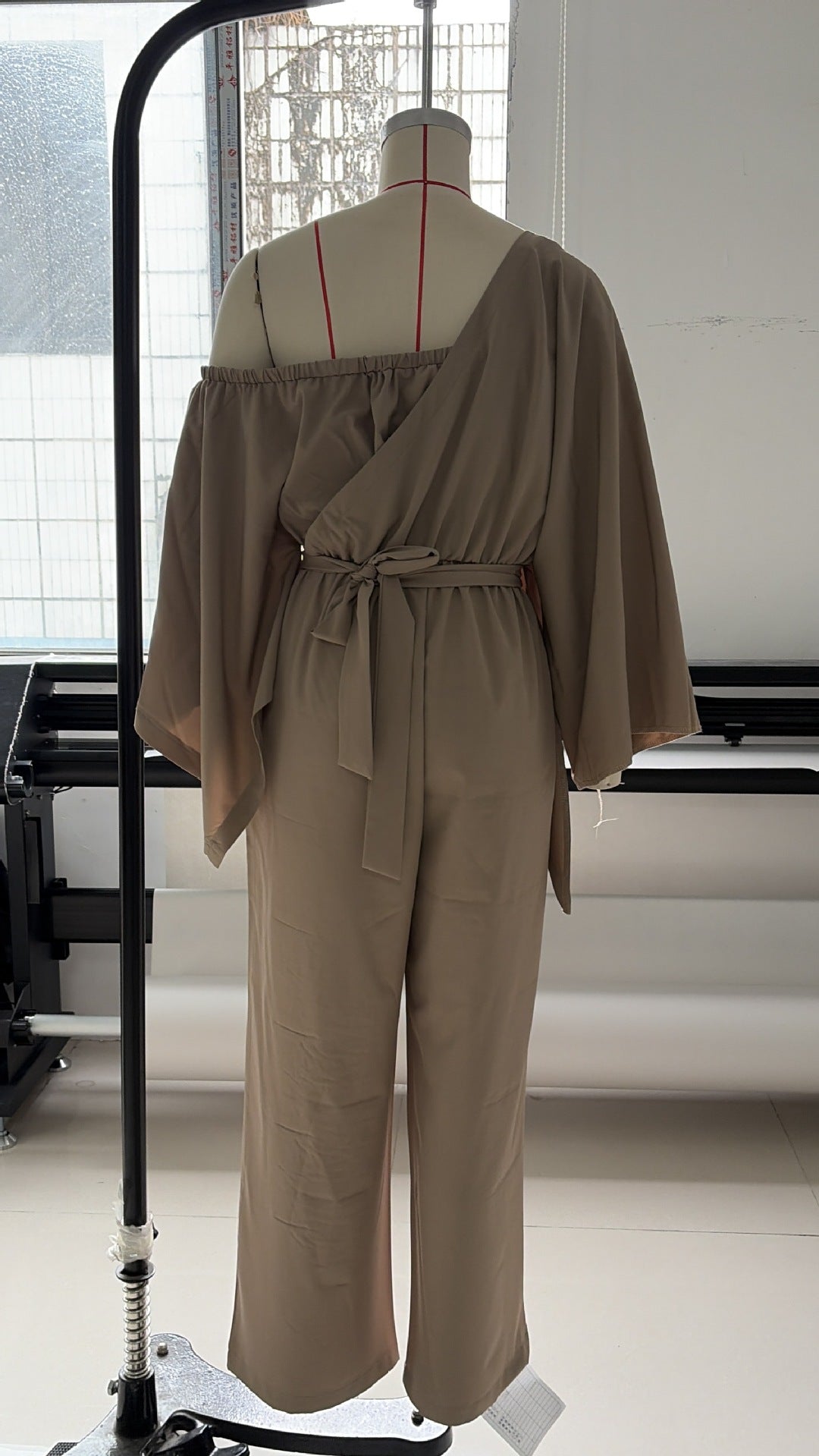 Fashionable Casual Women's Asymmetrical Shoulder Jumpsuit