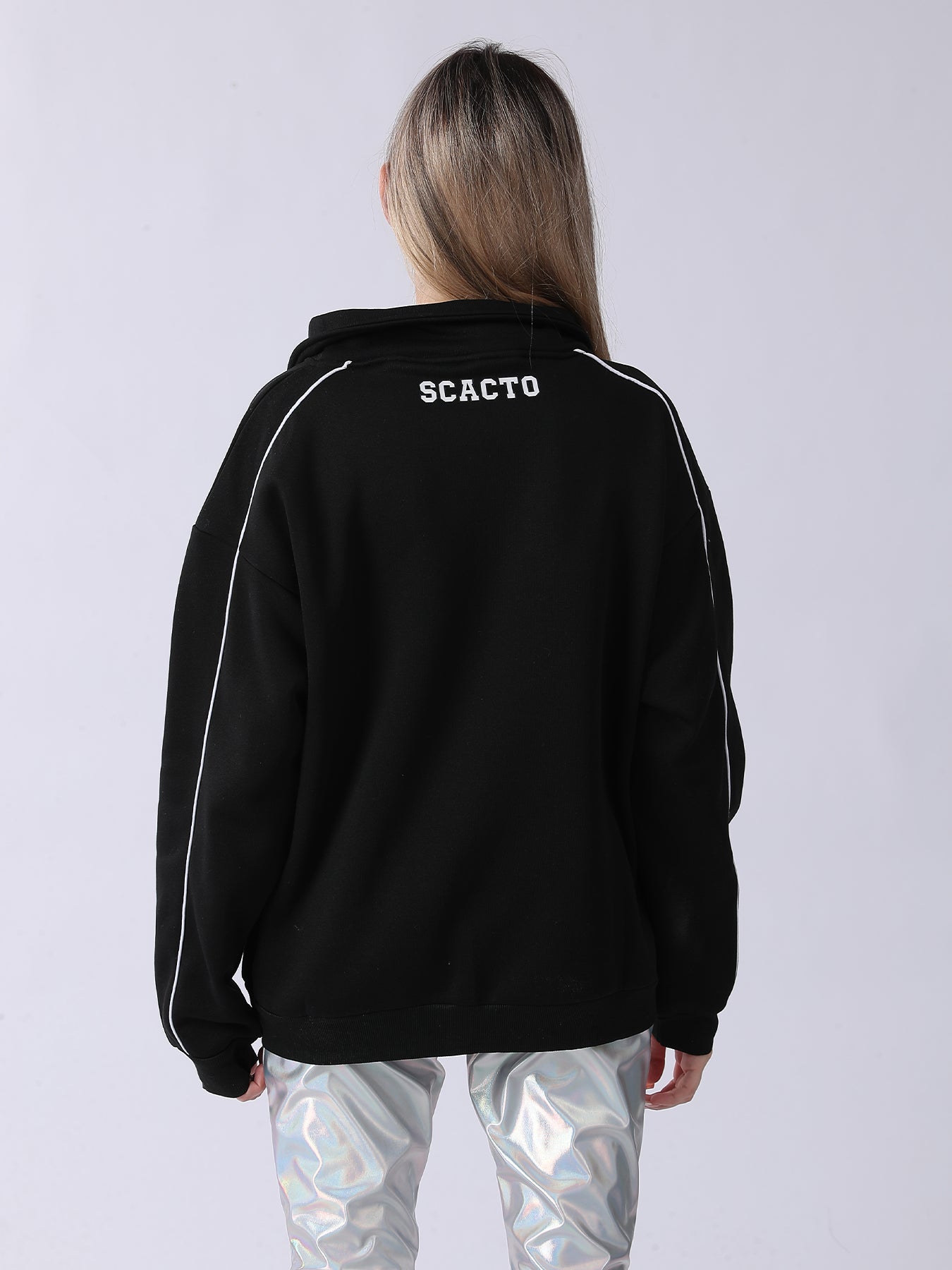 Women's Cozy Long-Sleeve Sweatshirt