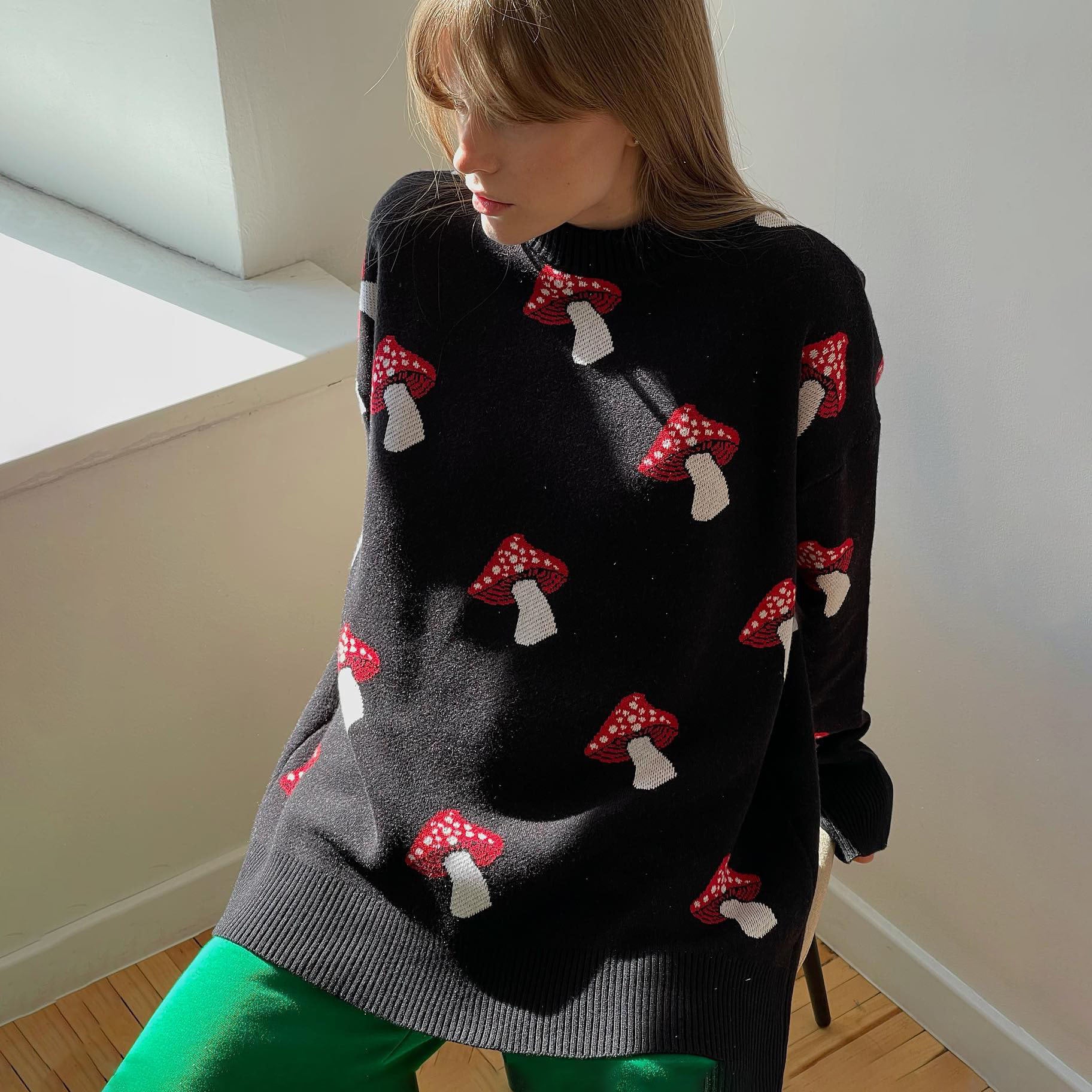 Women's Contrast Color Knit Coat with Mushroom Pattern