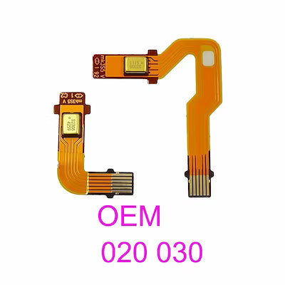 Microphone cable adapter for PlayStation 5 controller with signal booster
