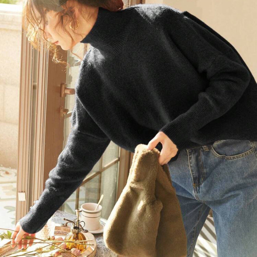 Turtleneck Loose-fit Knitted Top Pullover for Women