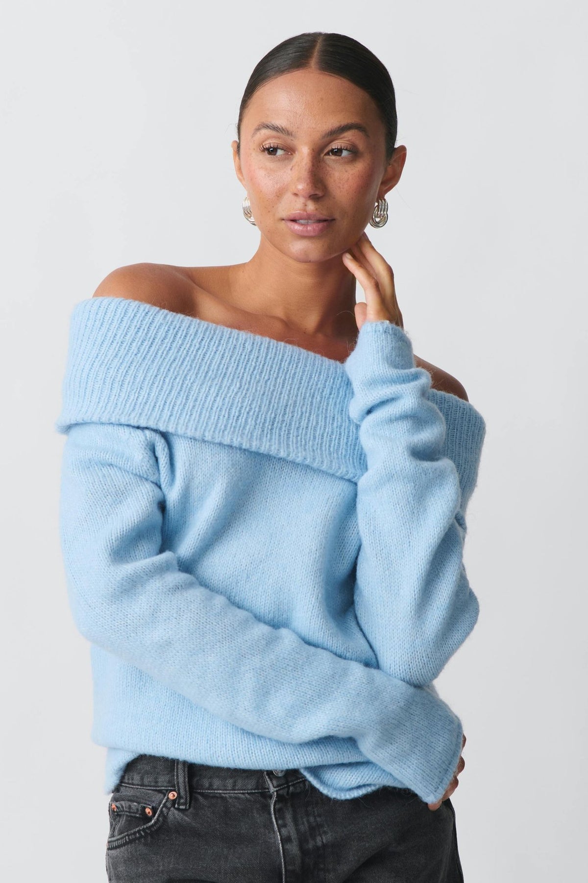 Sexy All-matching Sweet Off-shoulder Lapel Sweater