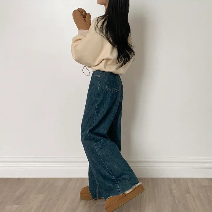 Embroidered Velvet Thick Round Neck Sweater for Women