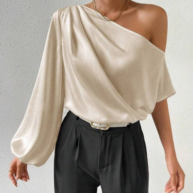 Elegant Off-Shoulder Loose T‑Shirt – Summer Breeze Style
