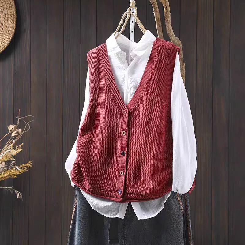 Spring and Autumn Outer Wear Solid Color and V-neck Color Buckle Knitted Cardigan Vest Vest for Women