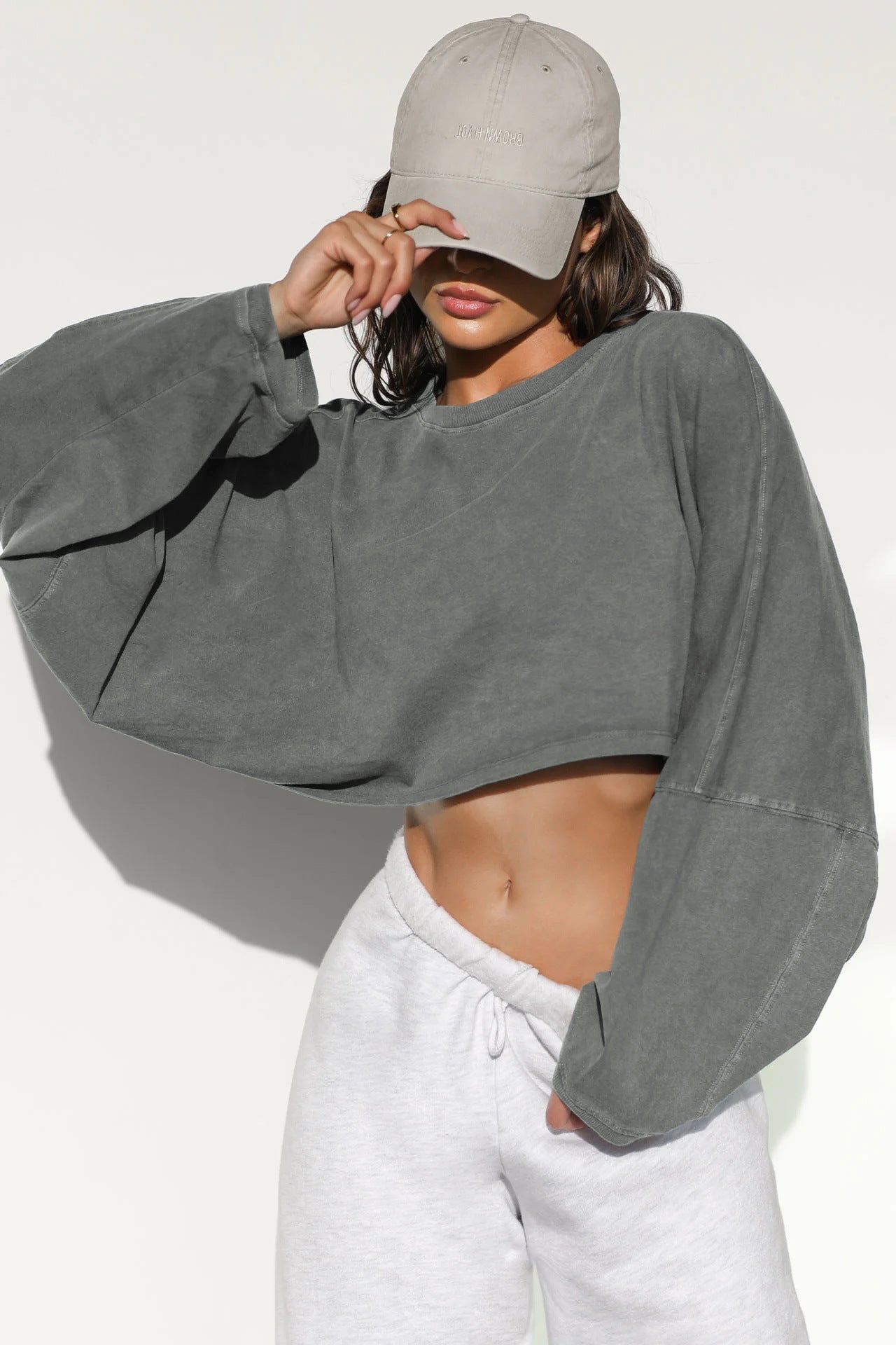 Chic Distressed Round Neck Women's Pullover Sweater
