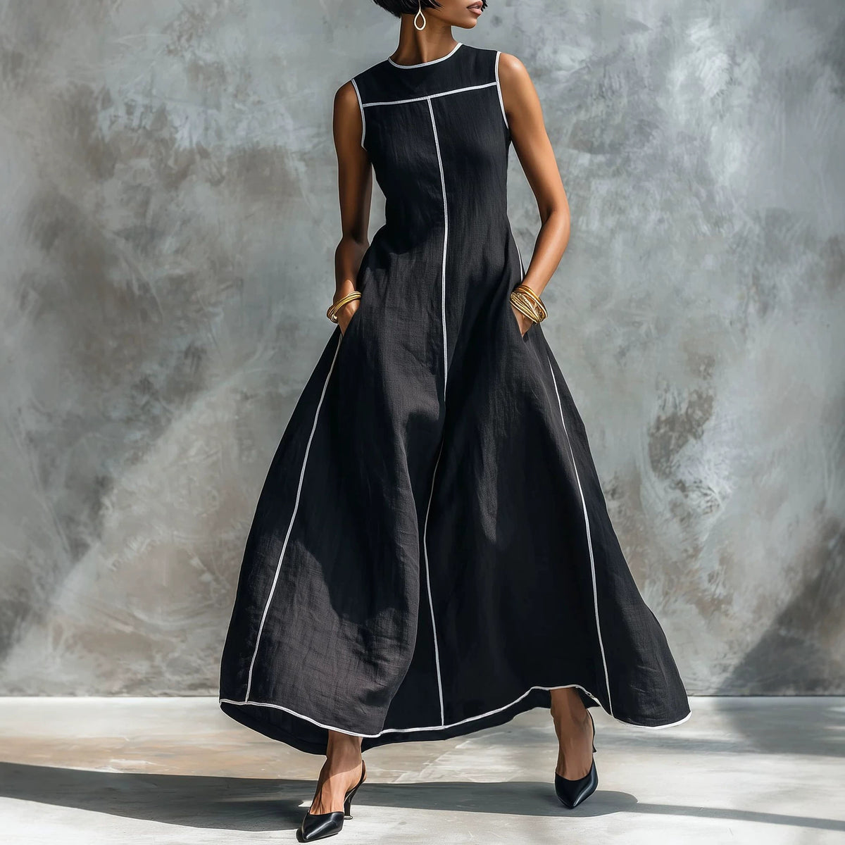 Womens Minimalist Blended Round-neck Sleeveless Dress