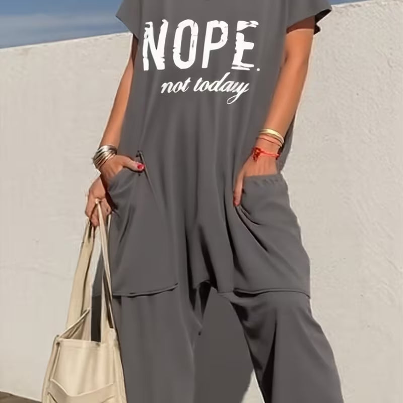 Chic V-Neck Pocket Jumpsuit for Summer