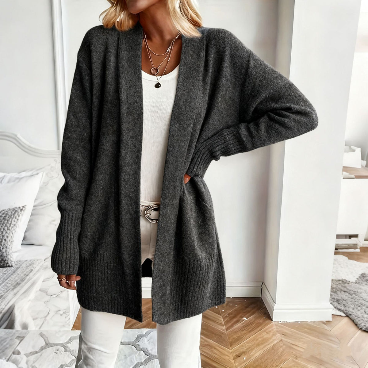 Womens Loose-fit Casual V-neck Sweater