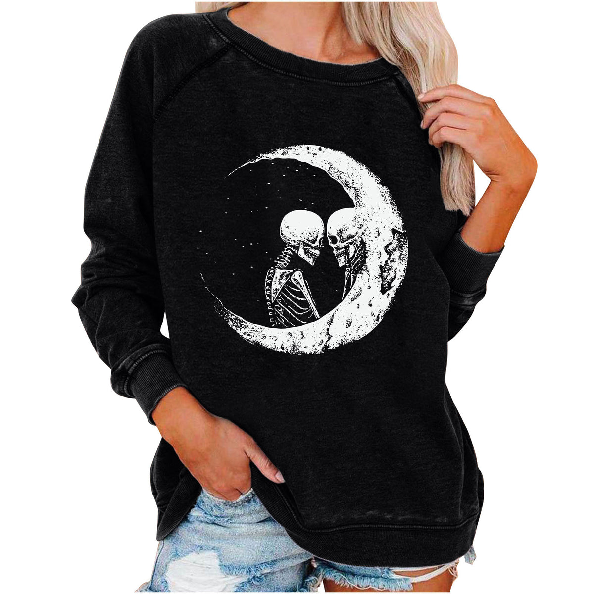 Women's Halloween Skull Graphic Sweatshirt