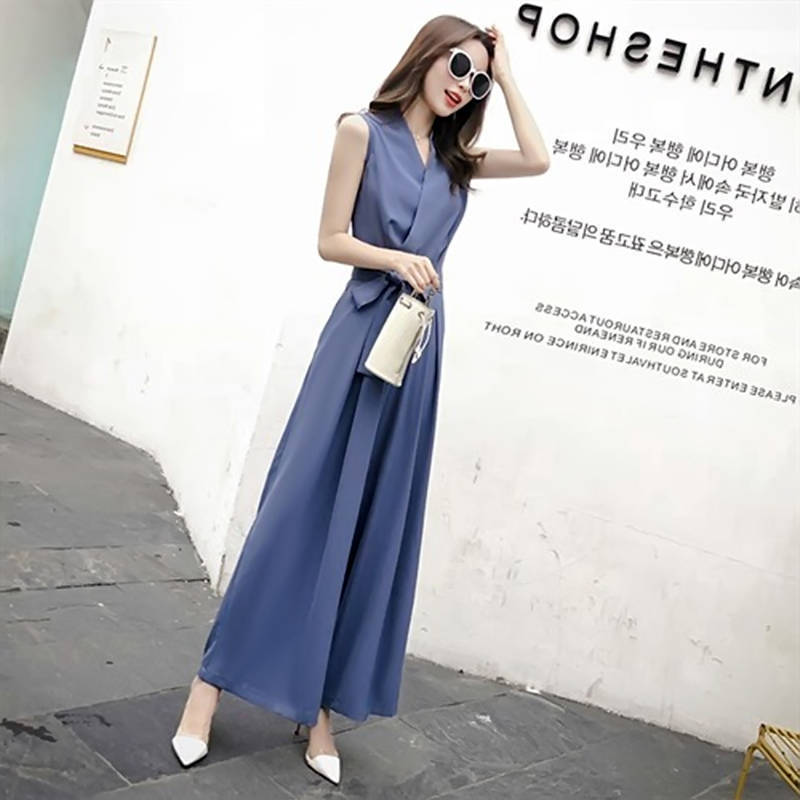 Trendy Geometric V-Neck Loose Jumpsuit