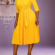 Women's Plus Size A-Line Pleated Dress with Short Sleeves and Belt
