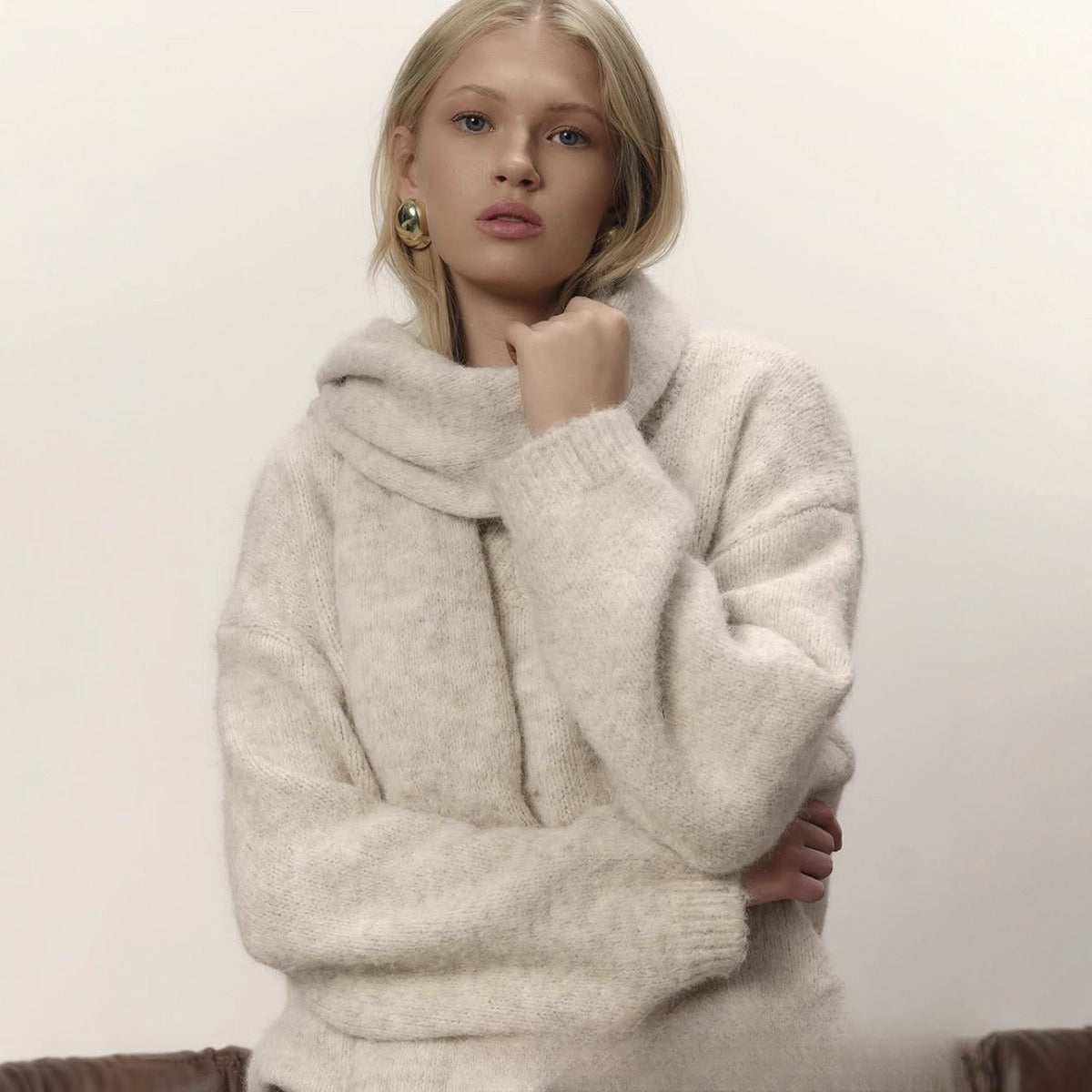 Loose and Idle Knitted V-neck Fashionable All-match Pullover Sweater