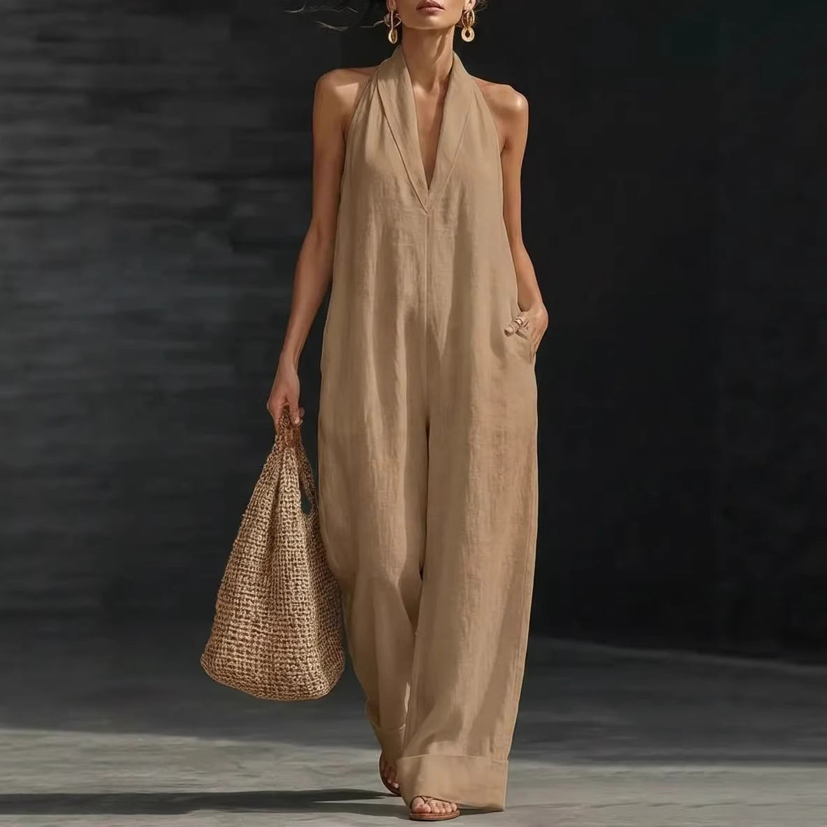 Simple, Elegant, And Comfortable Sleeveless Jumpsuit