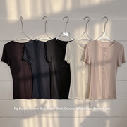 Womens Short-Sleeve T-Shirt Slim-Fit Figure-Flattering Breathable Top With A Regular Shoulder Line