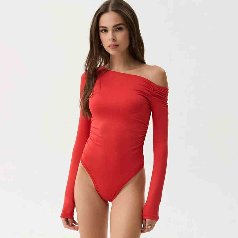 Fashion Oblique Shoulder Jumpsuit Long Sleeve Pleated Tights