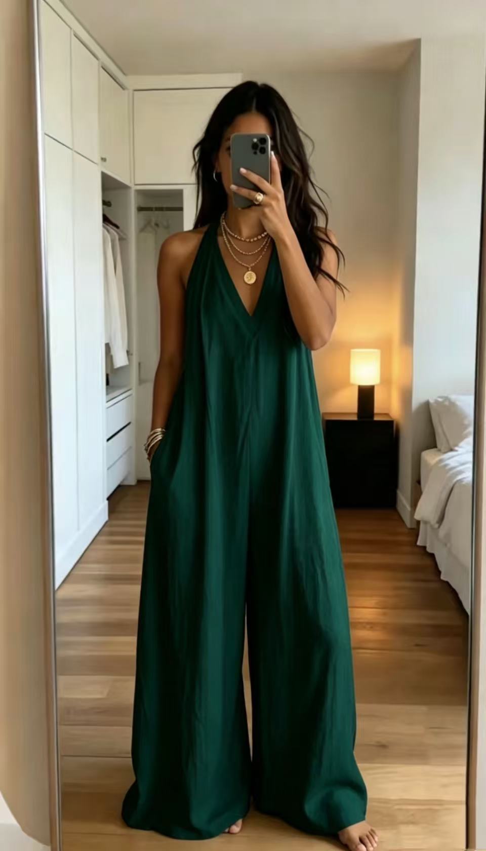 Women's Solid Loose Sleeveless Pocket Jumpsuit