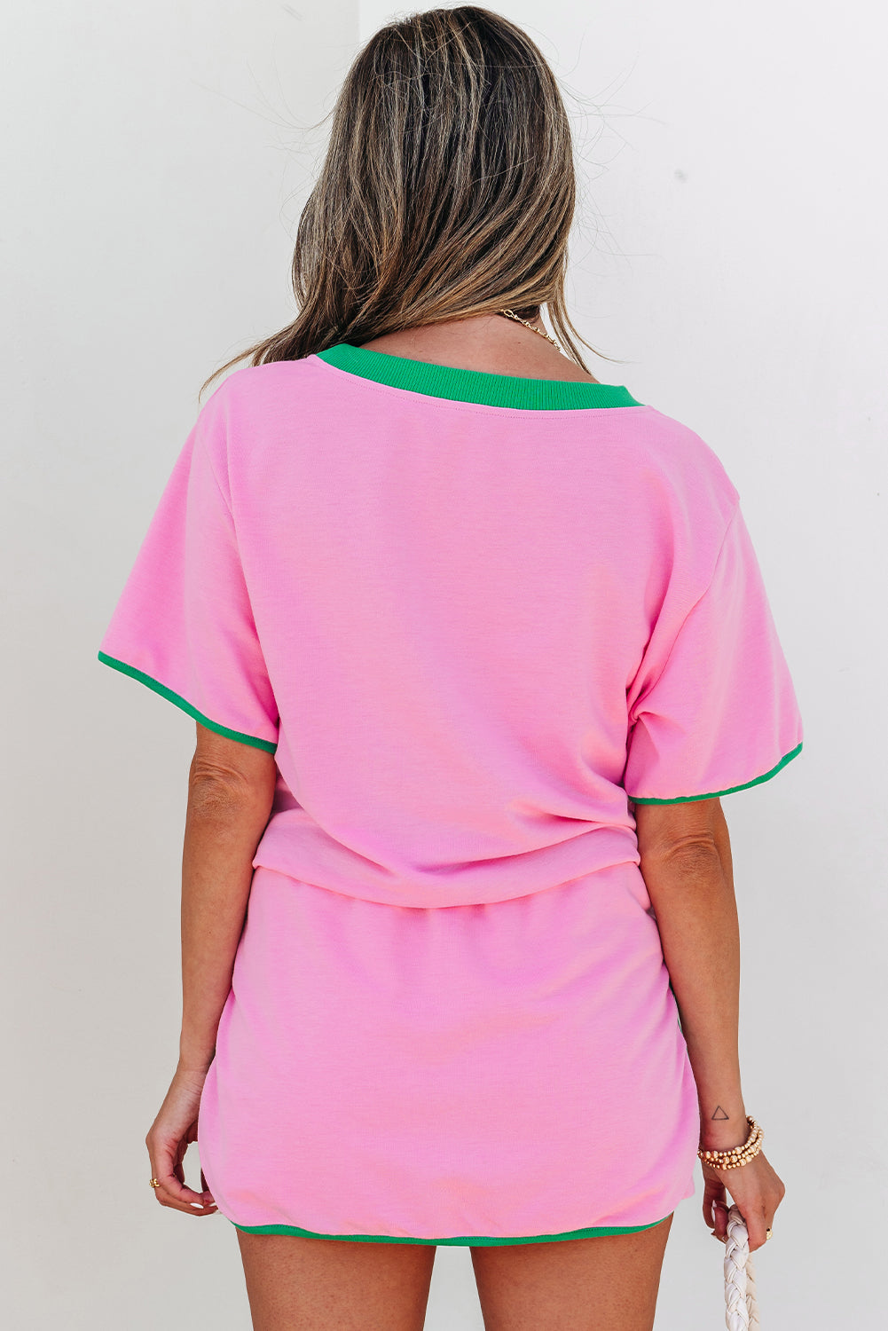 Bonbon 2-teiliges Set aus T-Shirt und Skort mit Farbblock-Kante und überschnittener Schulter