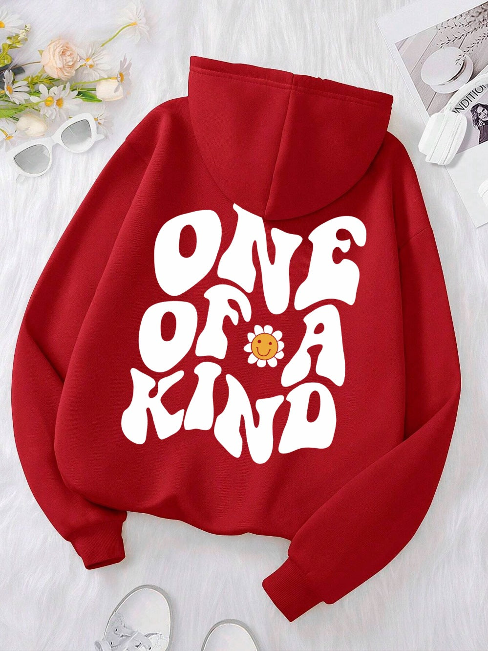 Charming Chrysanthemum Smile Print Cozy Hoodie Sweater