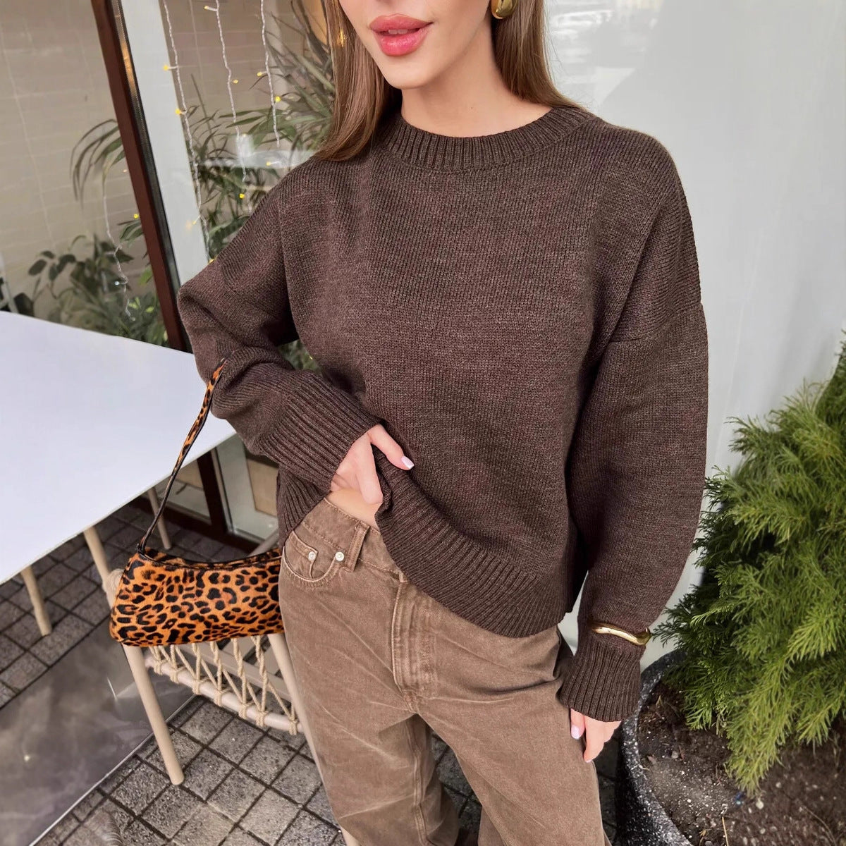Relaxed Laid-back Short Knit Long-sleeve Crewneck Pullover