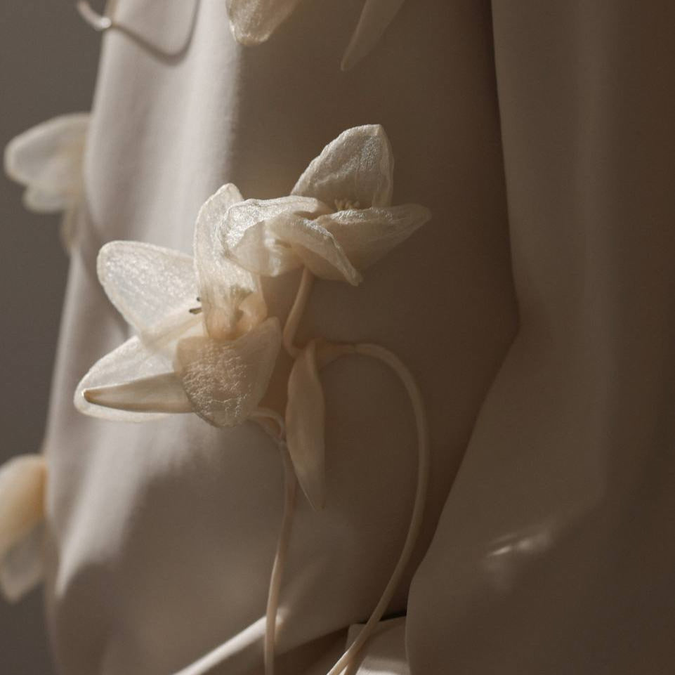 Sweet And Spicy Flower Three-dimensional Decoration Ins Style Design Sweater