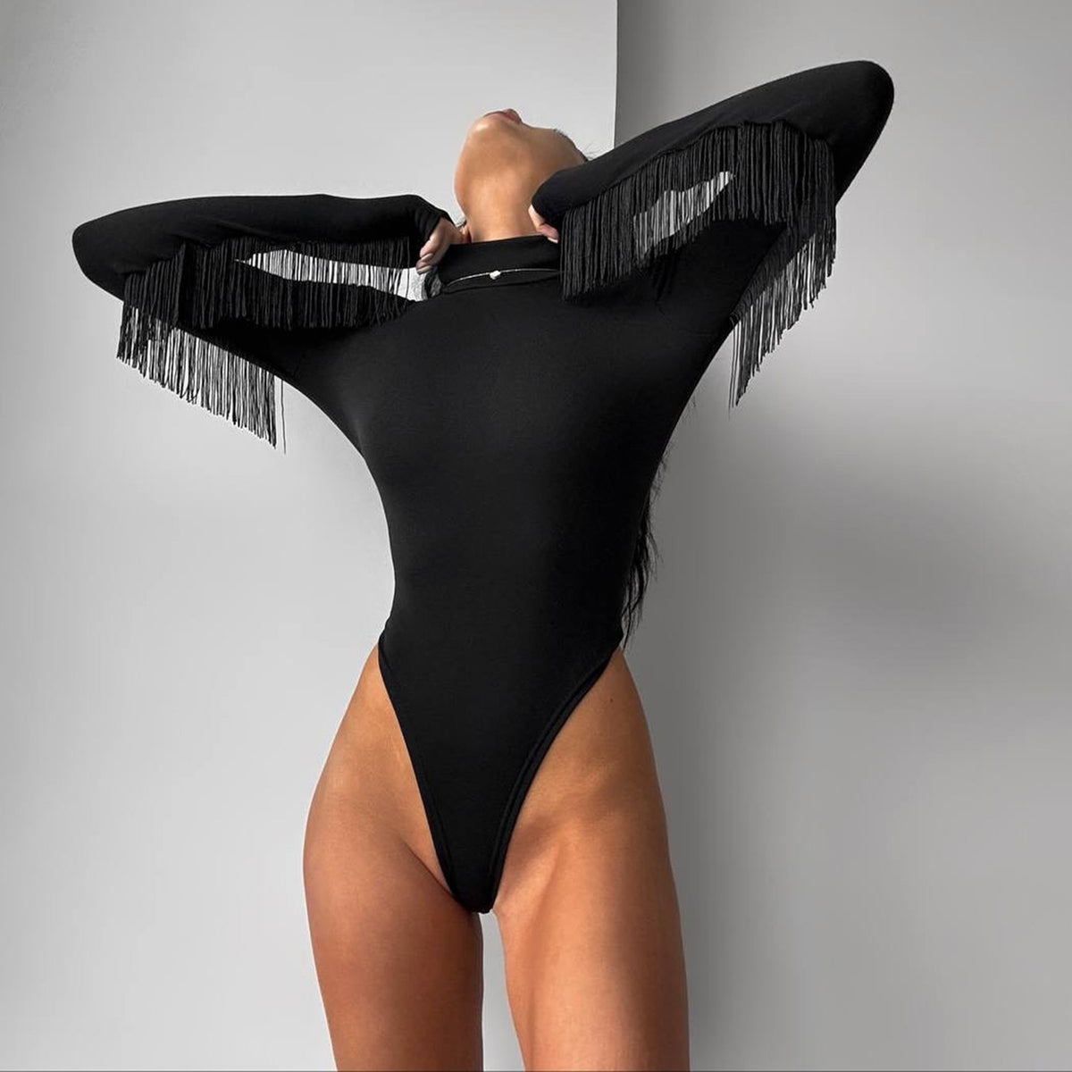 Chic Solid Tasseled Long Sleeve Jumpsuit