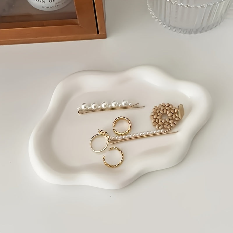 Hexagonal Jewelry Tray Organizer with Cloud‑Like Texture – Durable Plastic, Spacious Storage for Necklaces, Earrings, Rings & Watches