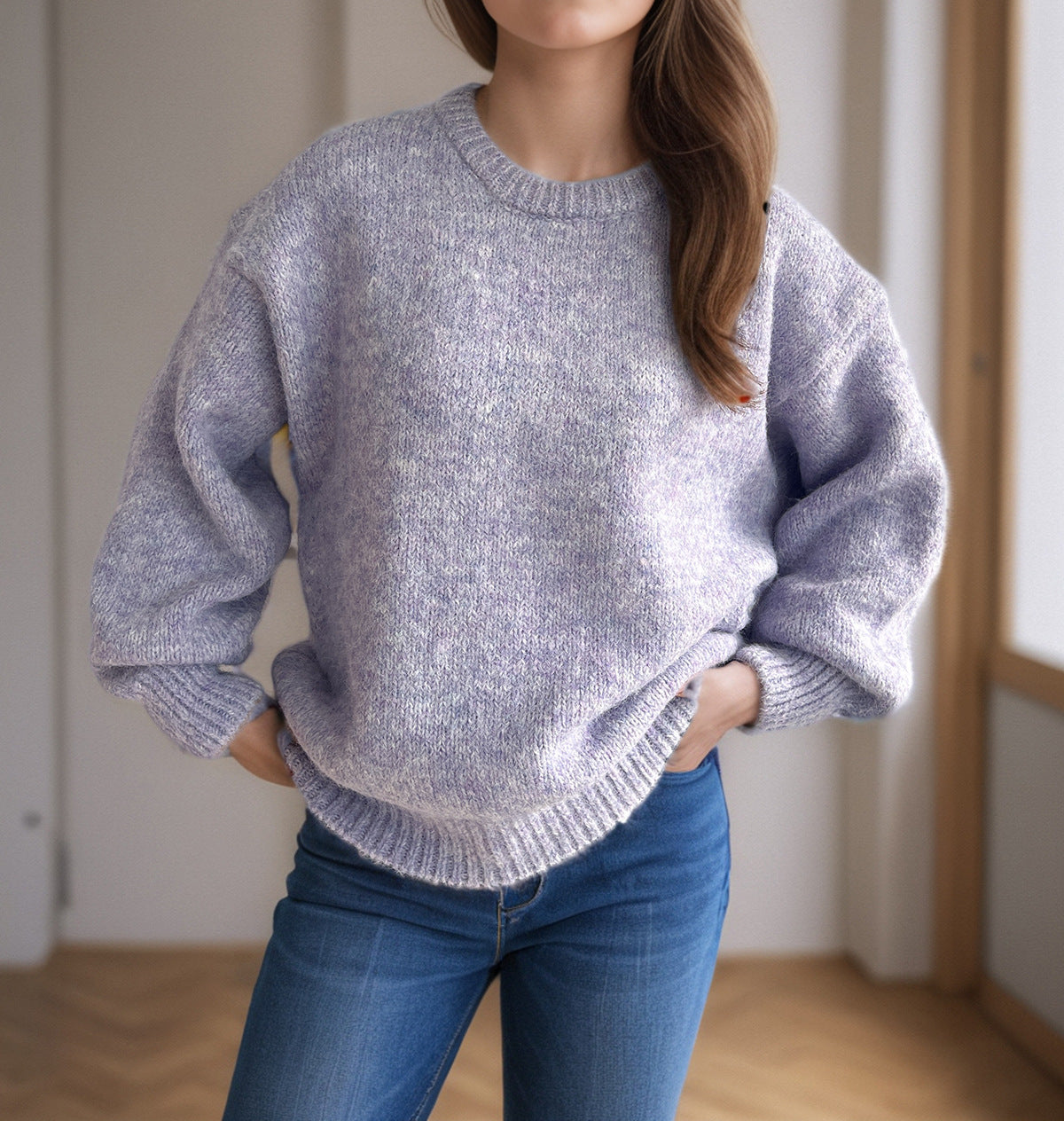 Womens Loose-fitting Crew-neck Sweater for Fall and Winter