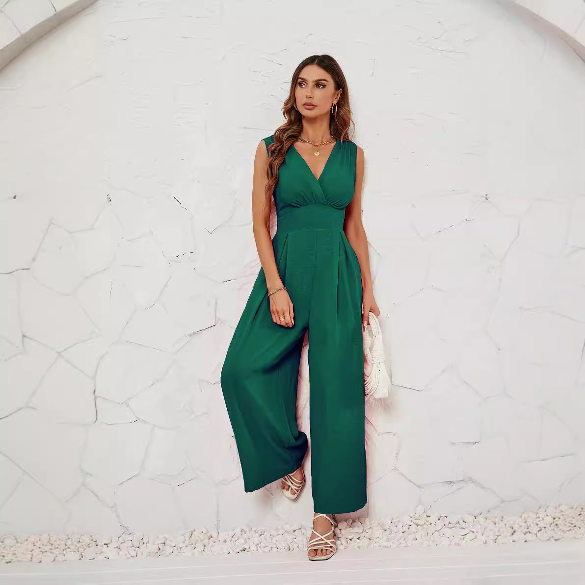 Sleeveless Stylish Waist-cinching Jumpsuit For Women