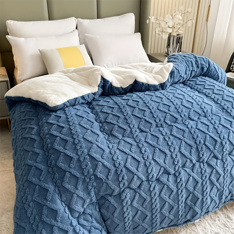 A Piece Of High-quality Thickened Velvet Blanket, Soft100% Superfine Fiber Filling, Light Beige Soft Polyester Fabric, Suitable For Bedrooms And Hotel Rooms, Winter Warmth Blanket, Fluffy Quilt...