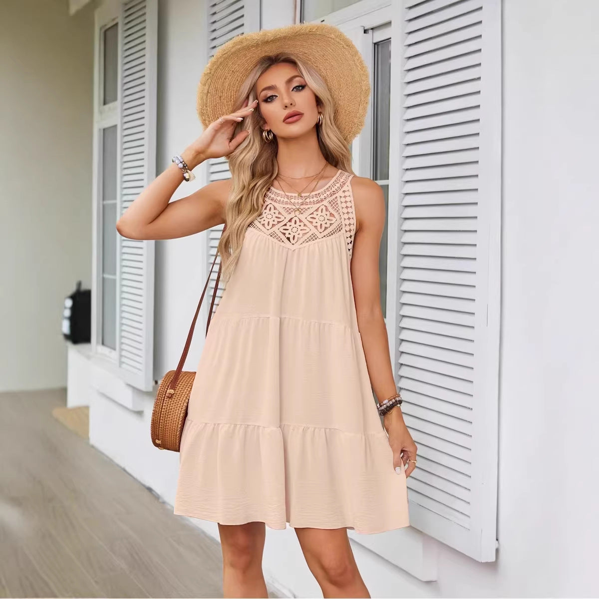 Womens Hollowed-out Lace-trimmed Halterneck A-line Dress