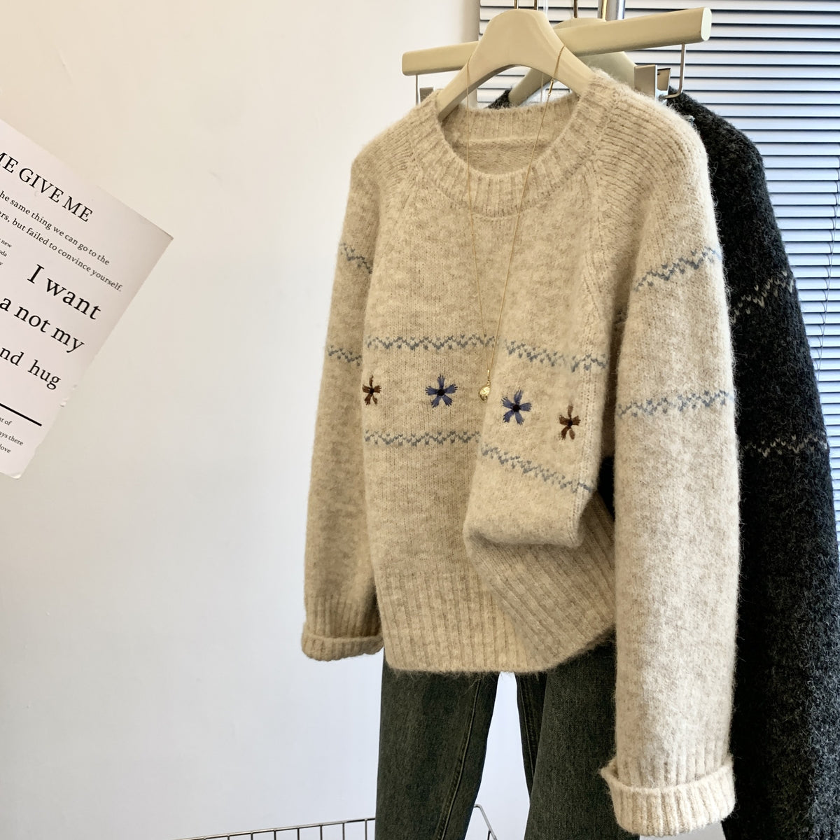 Women's Floral Embroidered Pullover Sweater Loose Lazy Style