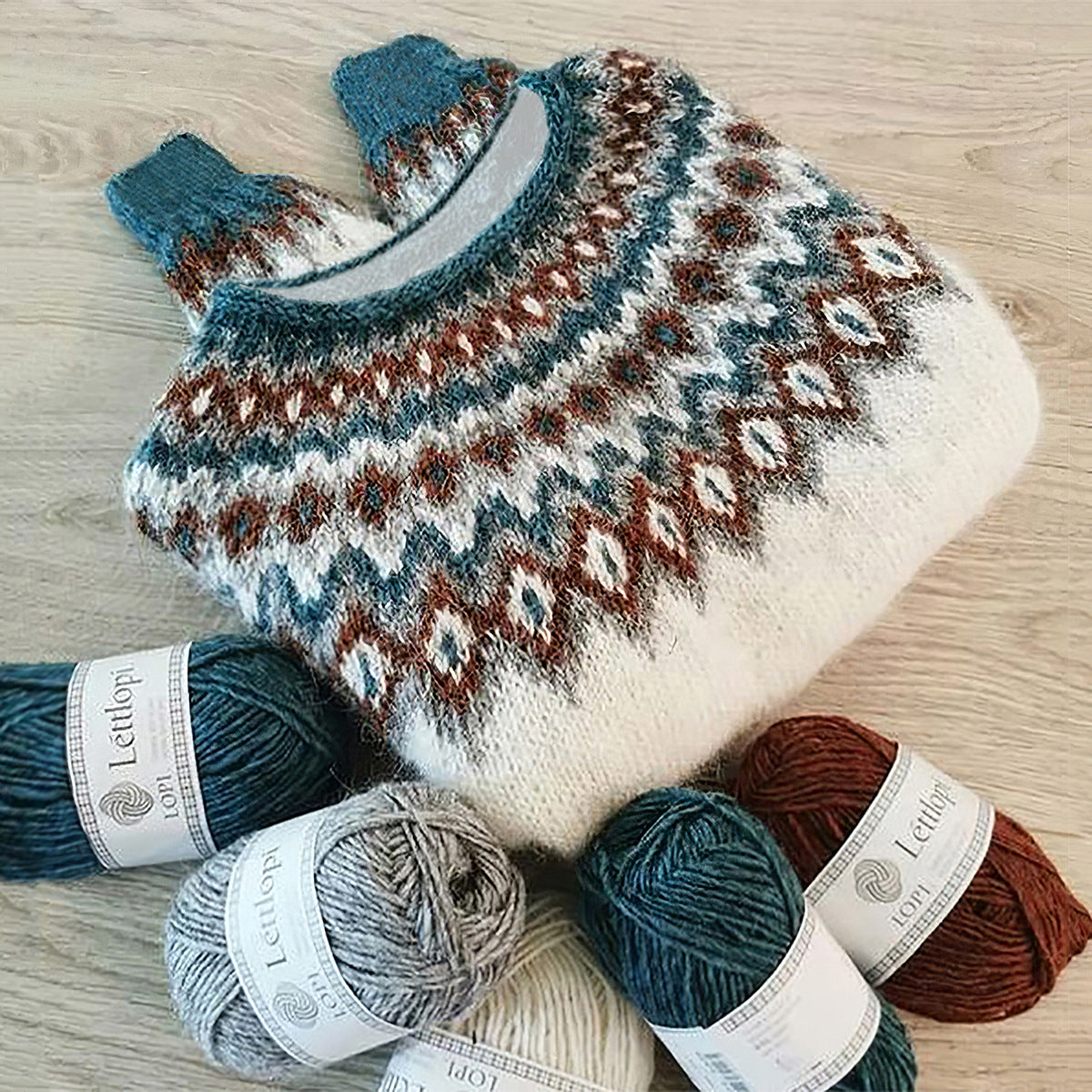 American-style Crewneck Long-sleeve Sweater for Women