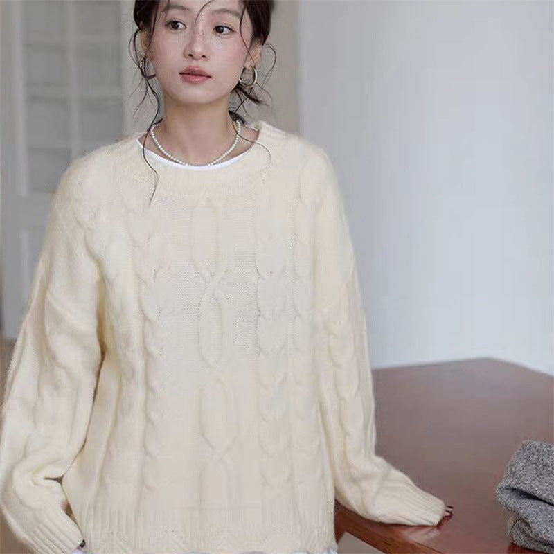 Retro Chunky Knit Cable Patterned Thickened Loose Fitting Short Solid Color Sweater