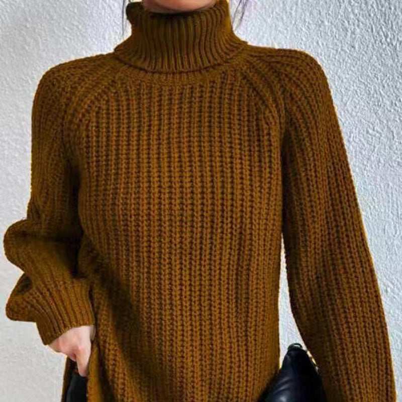 Comfortable Womens Top with a High Fold-over Collar
