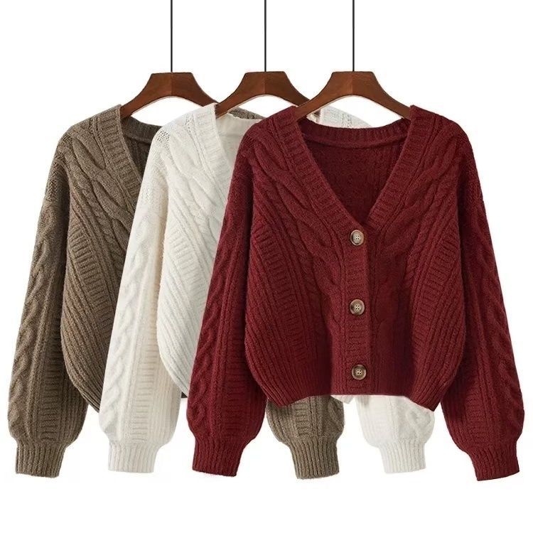Retro V-neck Knitted Cardigan Women's Short Sweater