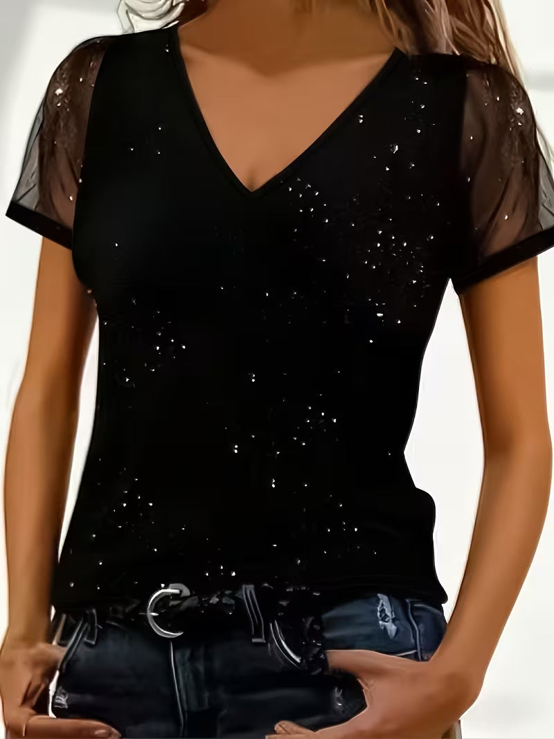 Loose V‑Neck Short‑Sleeve Tee – Comfortable Casual Fit